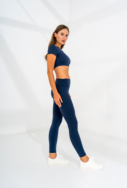 Round Neck Top and leggings