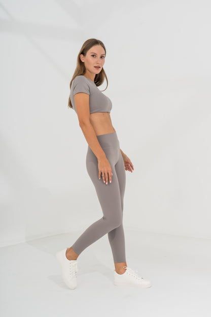 Round Neck Top and leggings